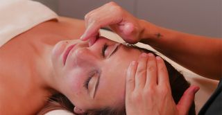 kobido marseille la maison par Murielle Salgues - Facialiste | Renata França | Massages