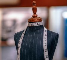 Retouches et création de vêtements sur-mesure