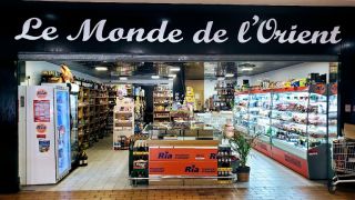 centres commerciaux ouverts le dimanche a marseille Ria Marseille transfert d'argent LE MONDE DE L'ORIENT ( les caillols centre commercial )
