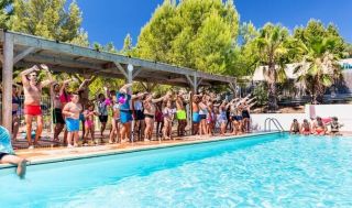 campings bungalows bon marche marseille Camping Marvilla Parks - La Baie Des Anges