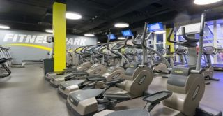 salles de loisirs dans marseille Salle de sport Marseille Les Terrasses du Port - Fitness Park